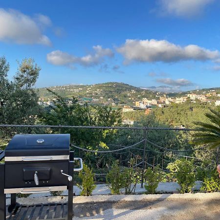 מסה לוברנסה Loren House, Relaxing Location With Seaview מראה חיצוני תמונה