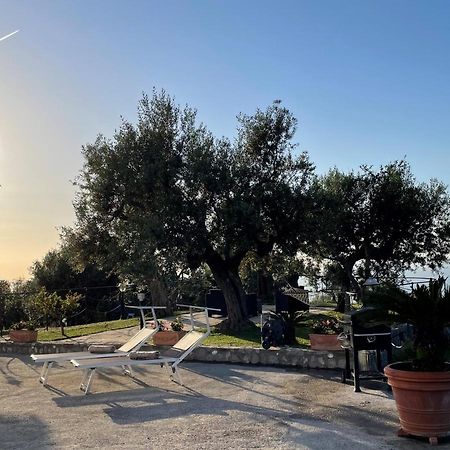 מסה לוברנסה Loren House, Relaxing Location With Seaview מראה חיצוני תמונה