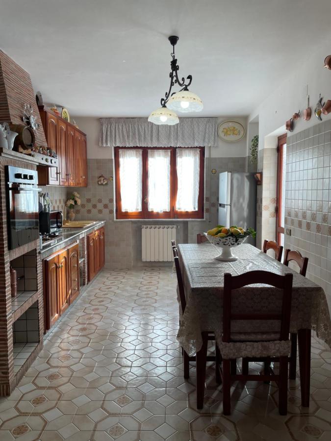 מסה לוברנסה Loren House, Relaxing Location With Seaview מראה חיצוני תמונה