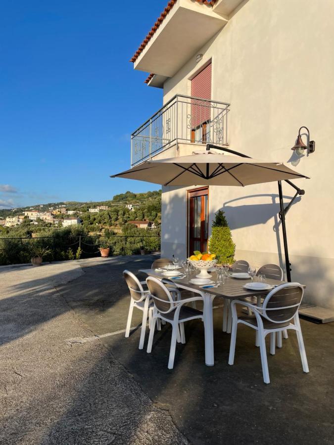 מסה לוברנסה Loren House, Relaxing Location With Seaview מראה חיצוני תמונה
