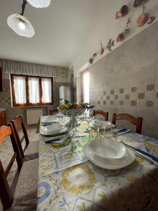 מסה לוברנסה Loren House, Relaxing Location With Seaview מראה חיצוני תמונה